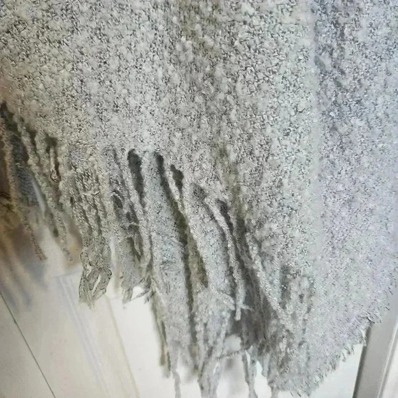 Ardene Women's Polyester  Fringe Wrap - Size OS - Picture 4 of 9